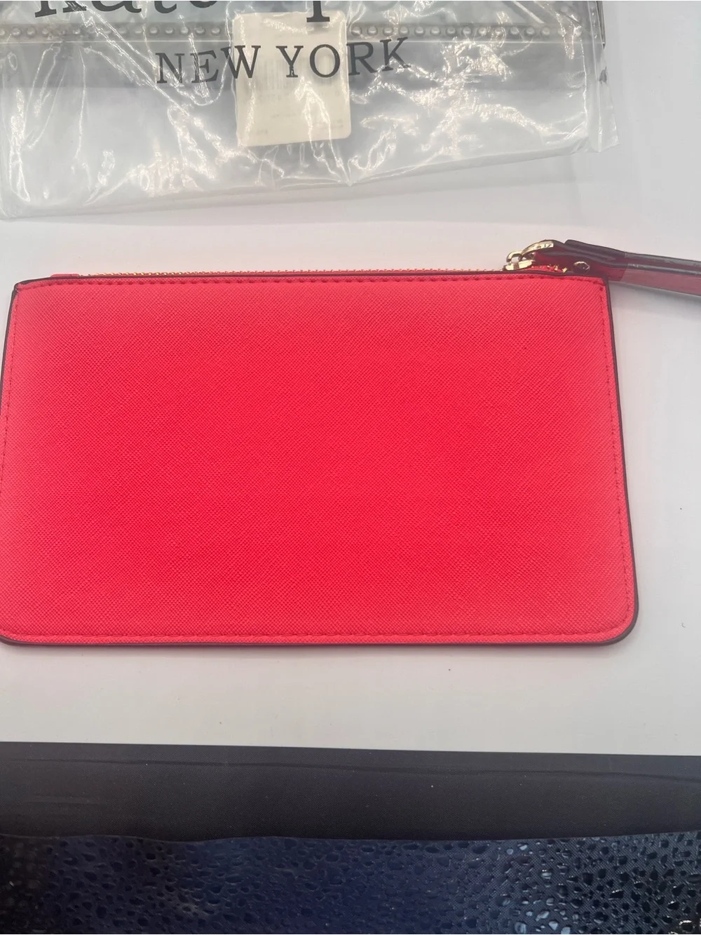 Kate Spade NWT Saffiano Leather Wristlet with Gold Logo
